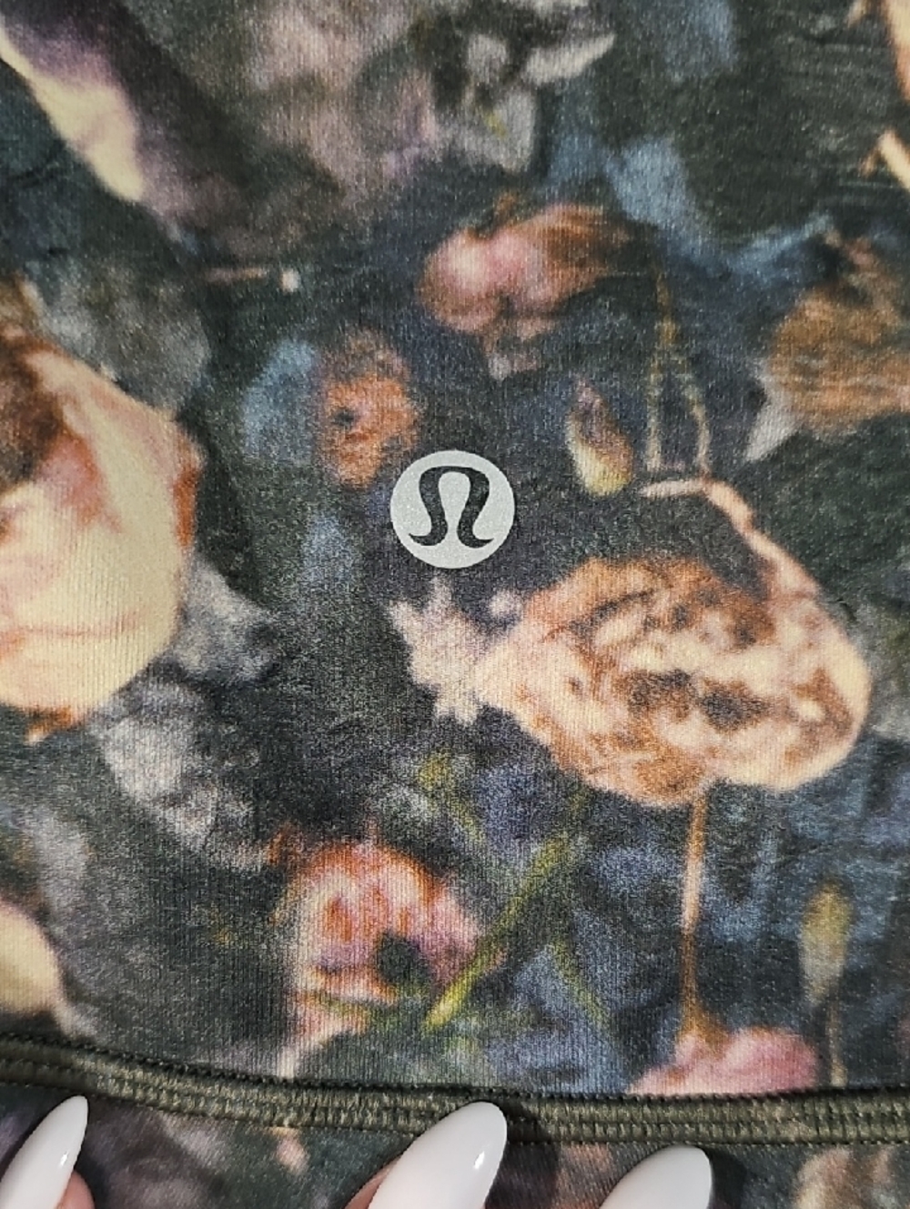 lululemon Fast and Free Crop II, Nulux Fabric, Stunning with Mesh - Picture 4 of 12